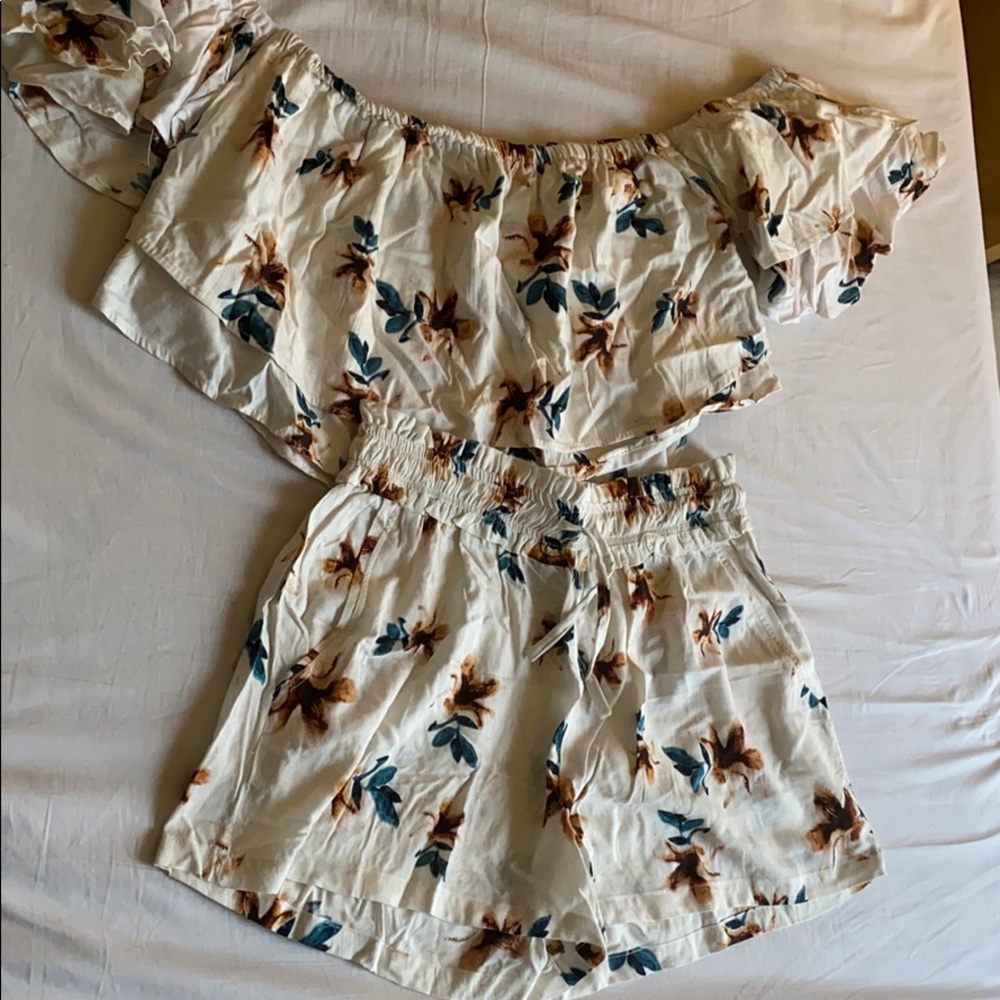 2-piece floral set